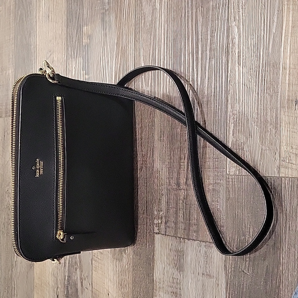 Kate Spade Iphone Battery Pack Charger Crossbody